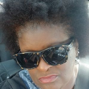 Meet your Posher, Marian